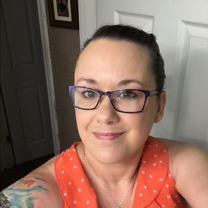 Meet your Posher, Gidget